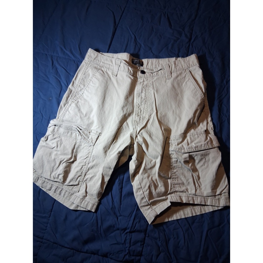 Signature By Levi Strauss Men's 32W Cargo Beige Shorts‎ Rip Stop 10 Inch Inseam